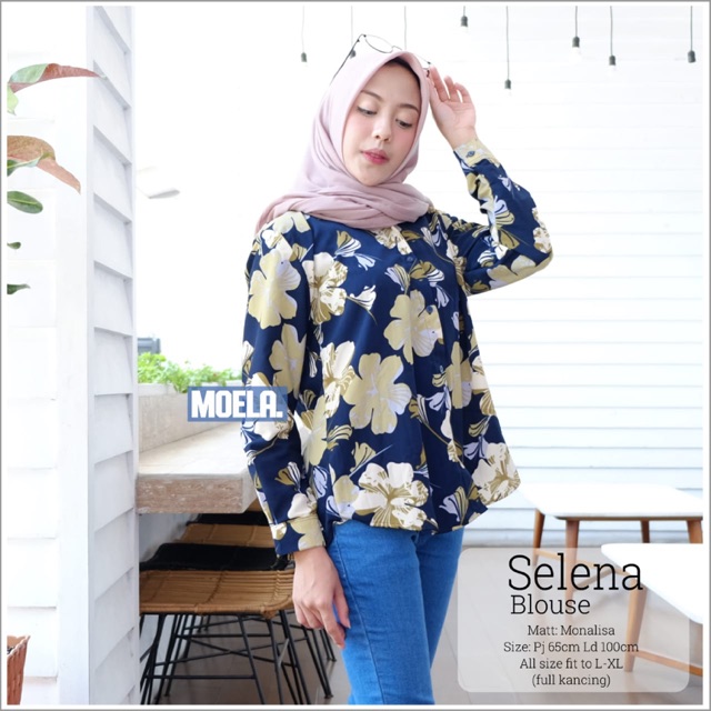 Selena blouse