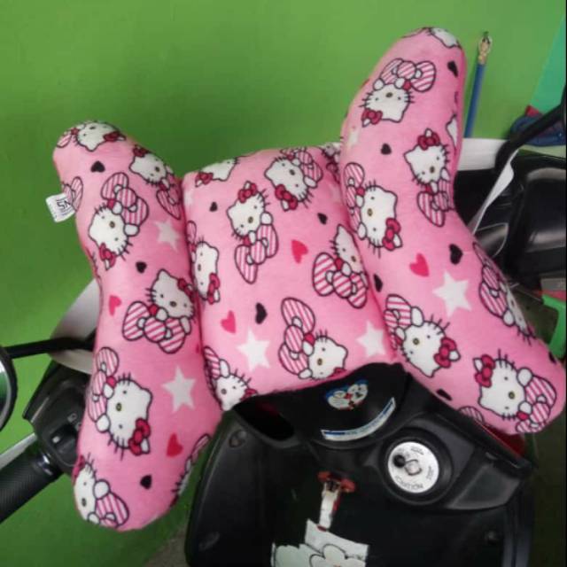 Bantal setang karakter