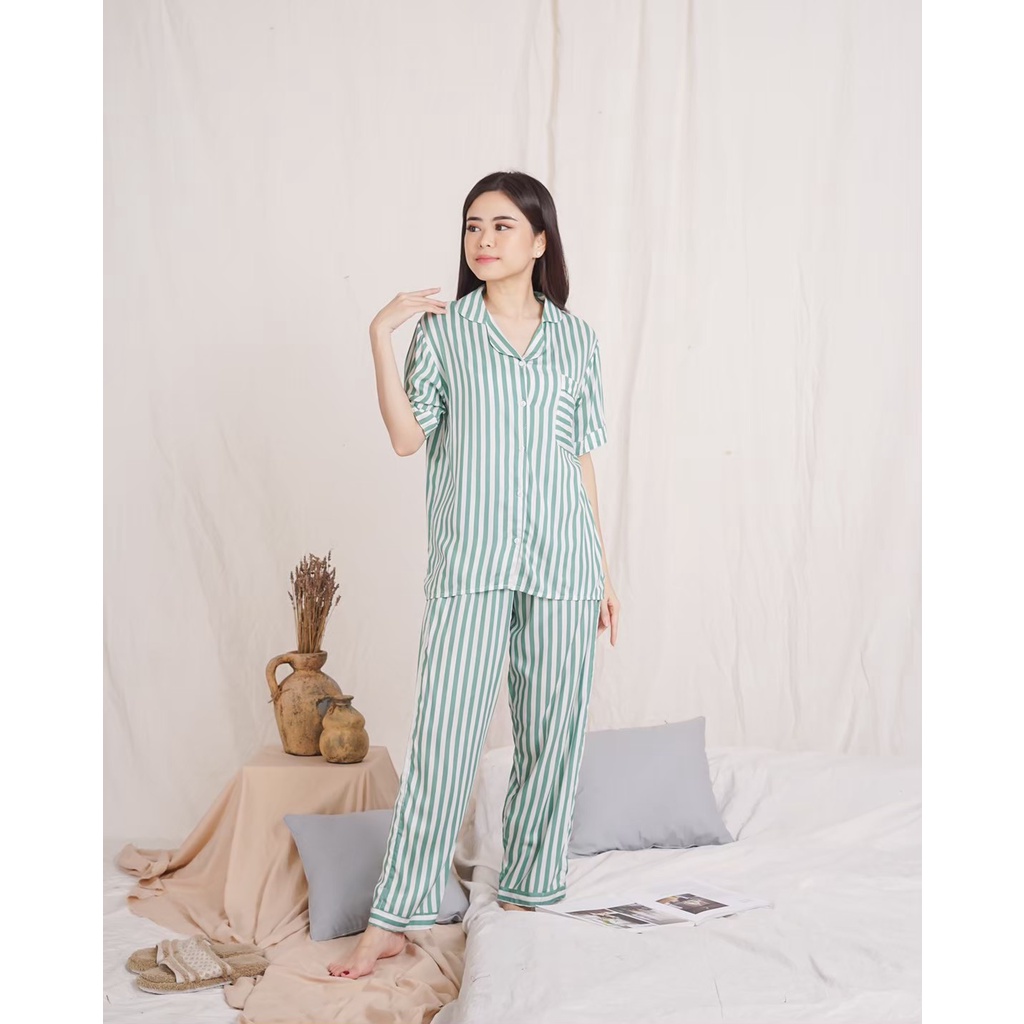 Vilia Mint Pajamas set