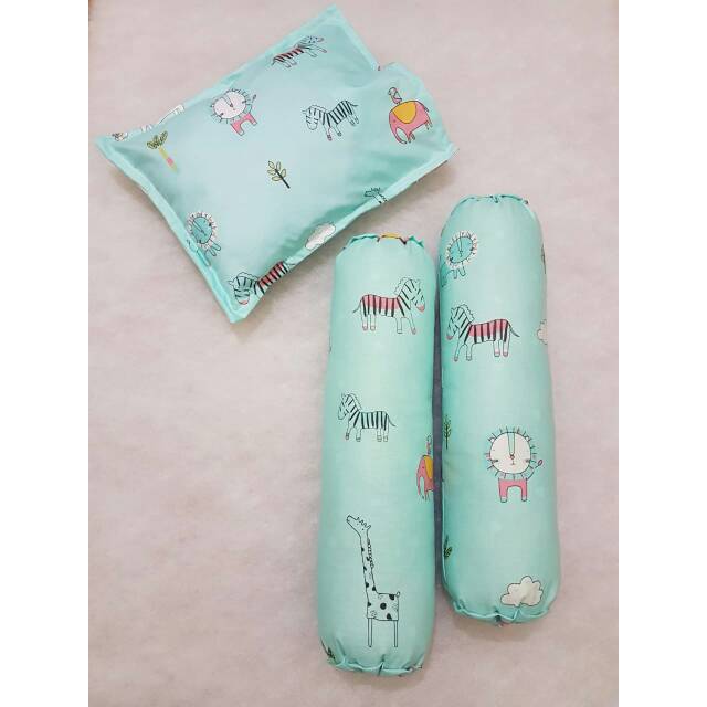 Sarung Bantal Guling Bayi