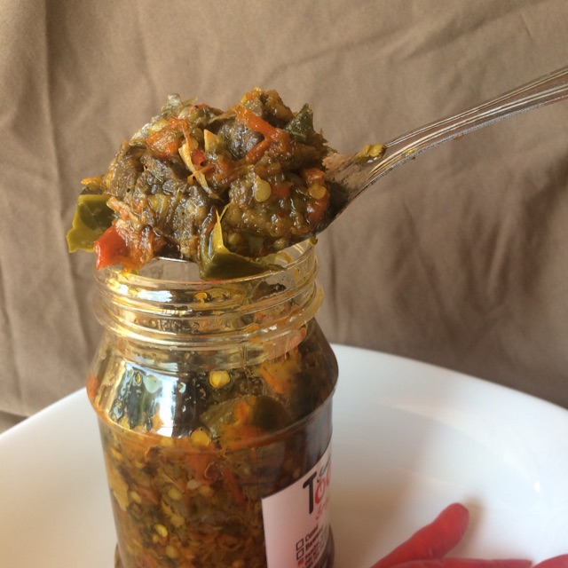 SAMBAL PARU