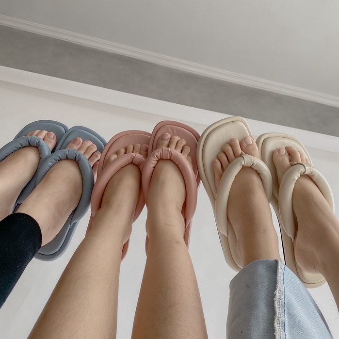 Wind Flipflop - Sendal Wanita Cloudsole