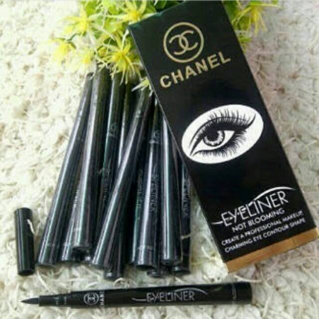 Eyeliner spidol