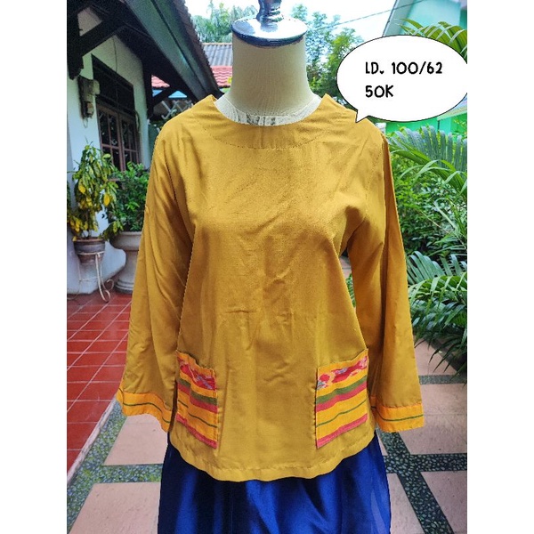 Blouse Batik