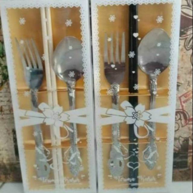 Souvenir sendok sumpit