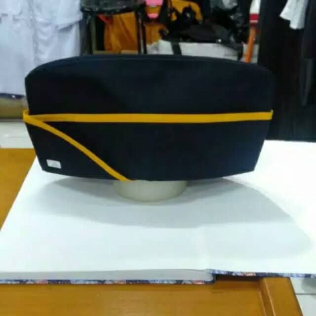 Topi mut