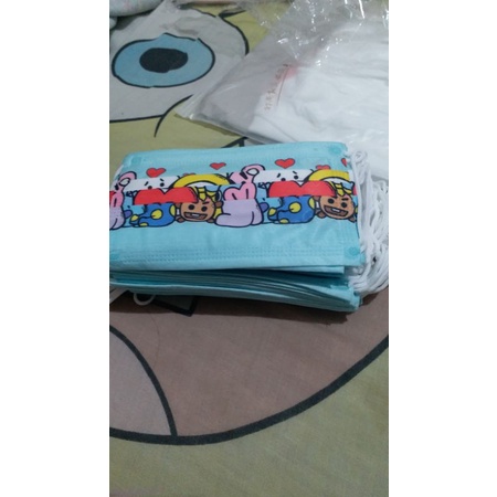 Masker BTS
