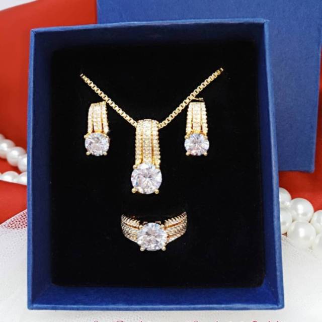 Perhiasan set SYR