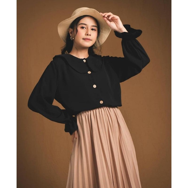 Button Basic Shirt/ Atasan Wanita Kekinian
