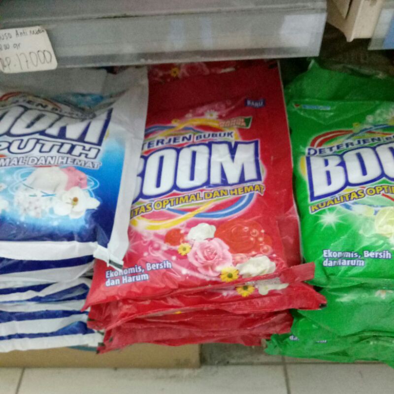 boom deterjen bubuk 315g