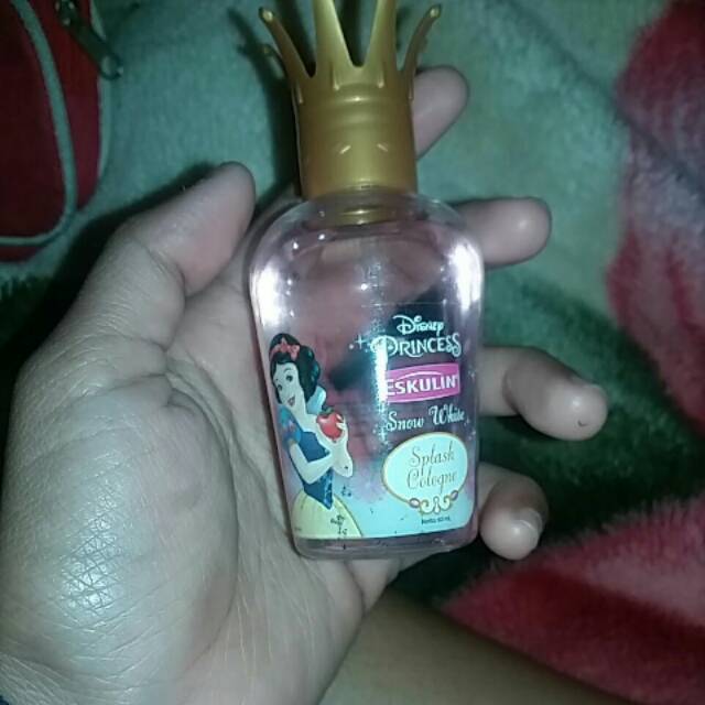 Eskulin snow white