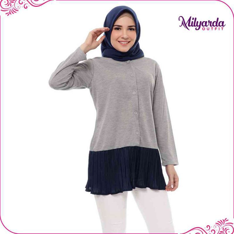 Larina Plisket Tunic<br/>