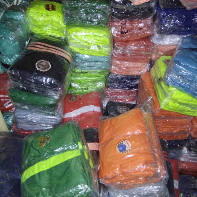Celana bola klub