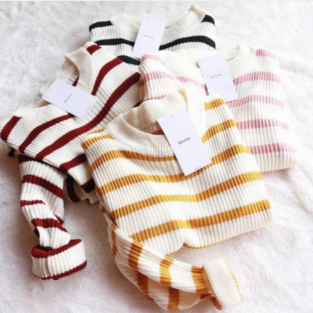Sweater rajut