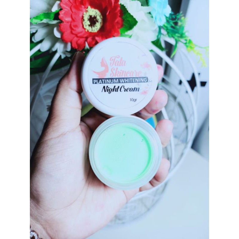 NIGHT WHITENING GREENTEA