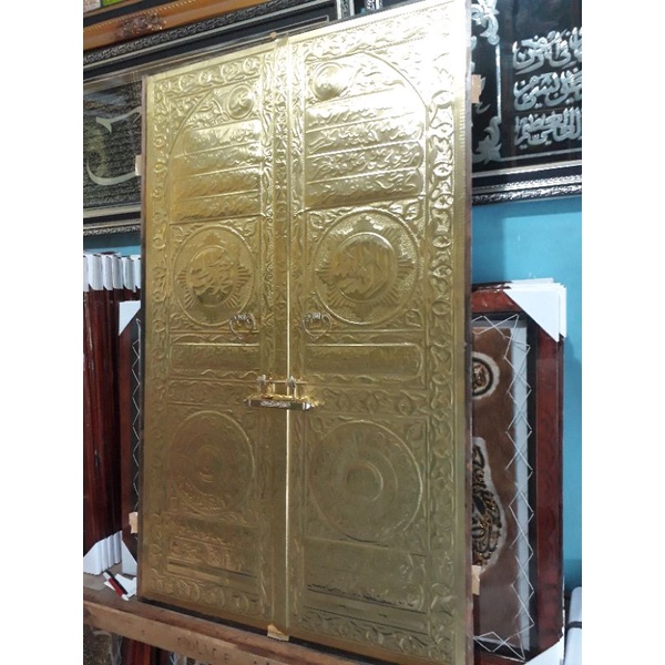 Pintu kabah kuningan medium 61×100cm