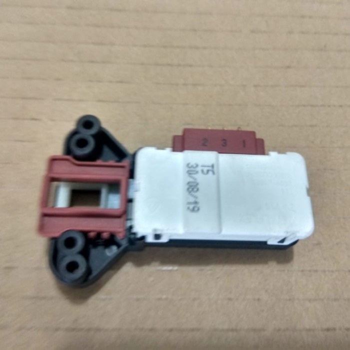 Door lock Mesin cuci Panasonic Front Loading