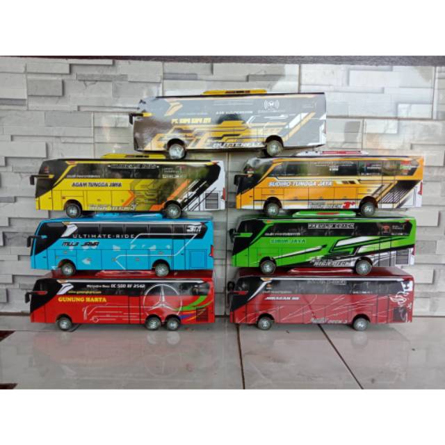 Miniatur Bus