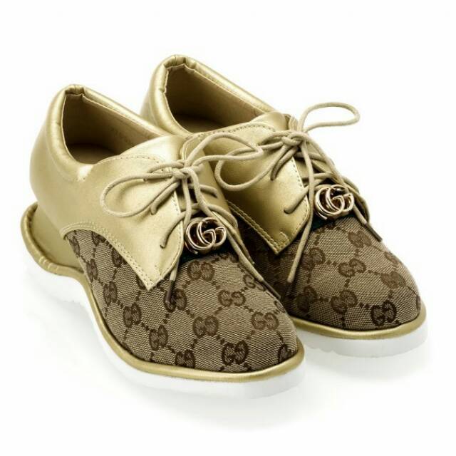 Gucci 77CG392