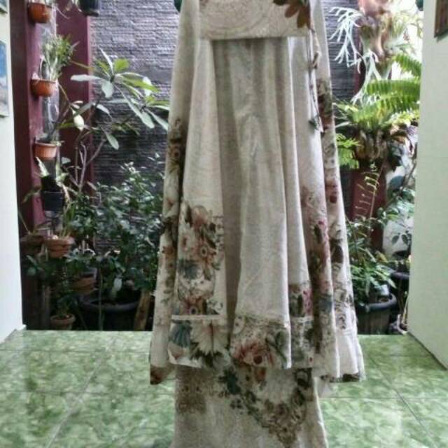 Mukena Katun Jepang