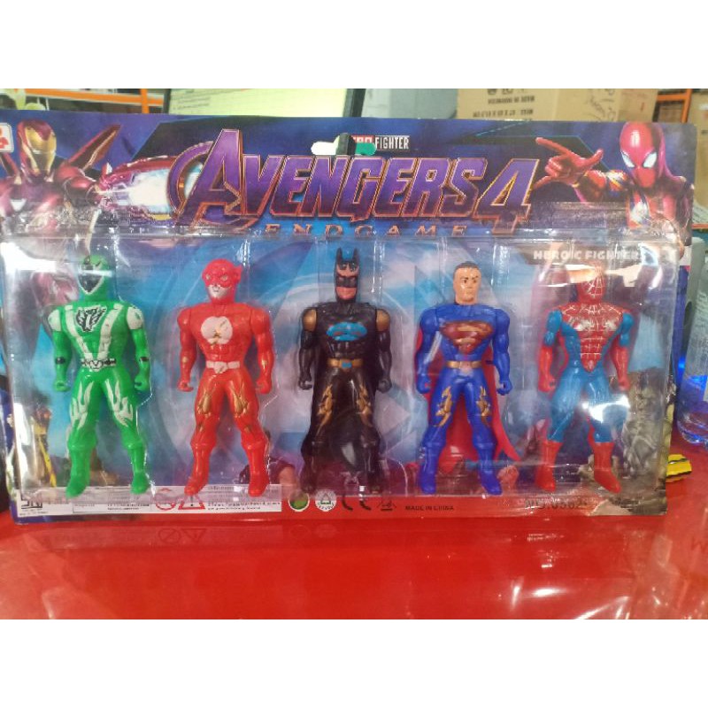 Robot Avenger Isi 5