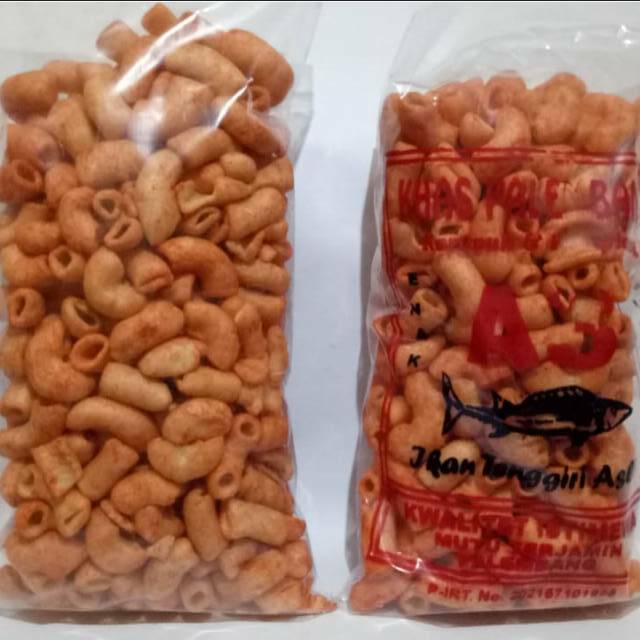 Kerupuk makaroni