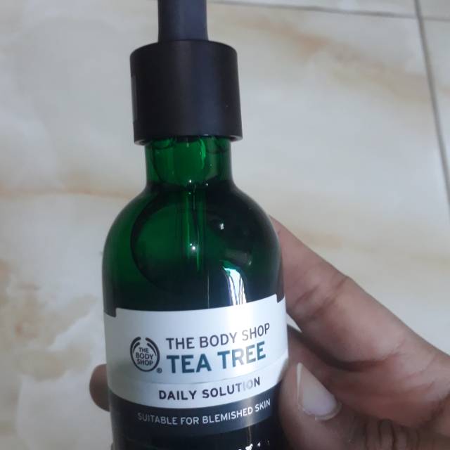 The Body Shop Tea Tree Daily Solution