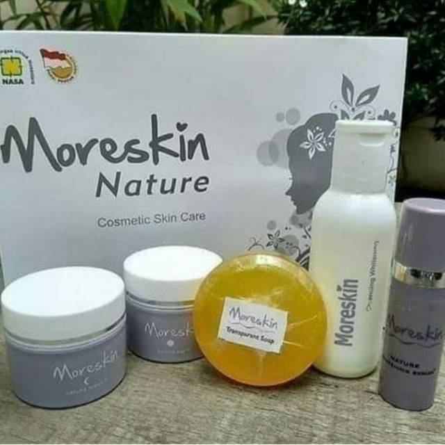 Moreskin Nature