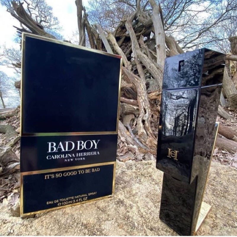 " BAD BOY Carolina Herrera "
