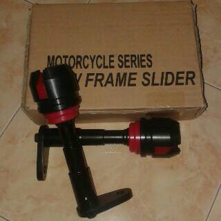 Frame Slider CBR150R/CBU 150