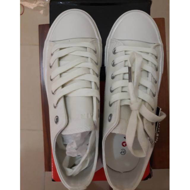 Preloved sepatu airwalk