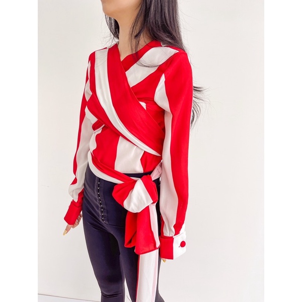 MOURI TOP