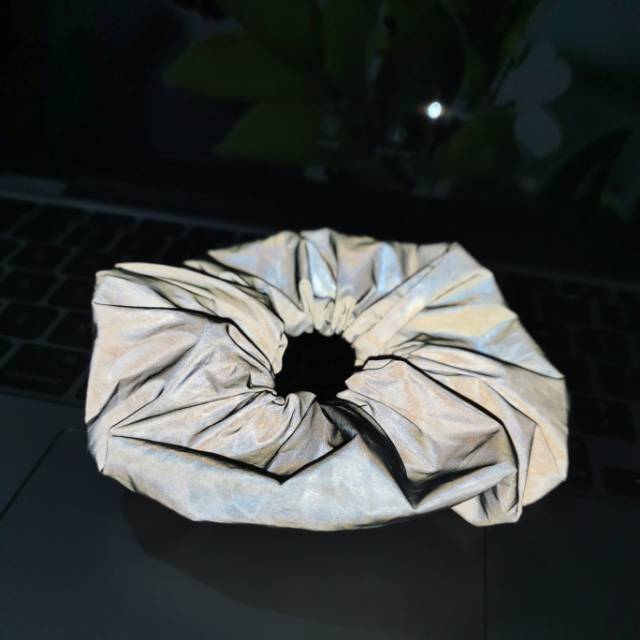 Flash On! scrunchie and ribbon