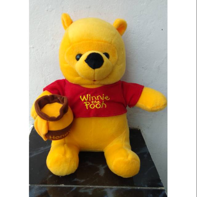 Boneka Winnie The Pooh