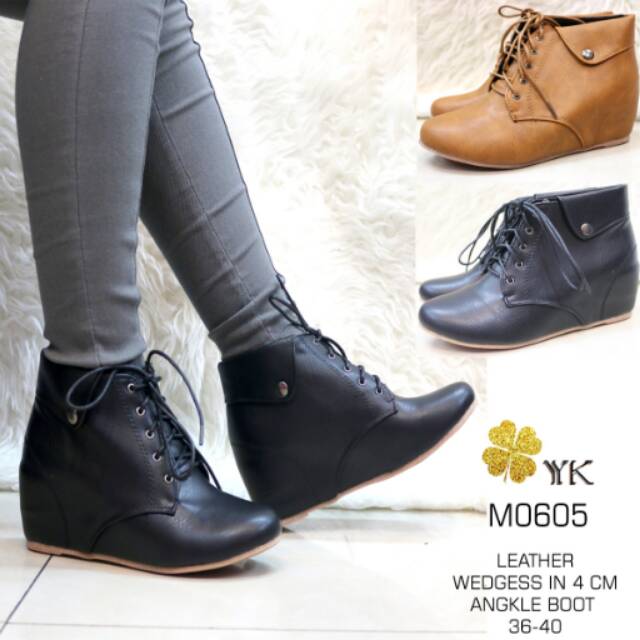 sepatu boots