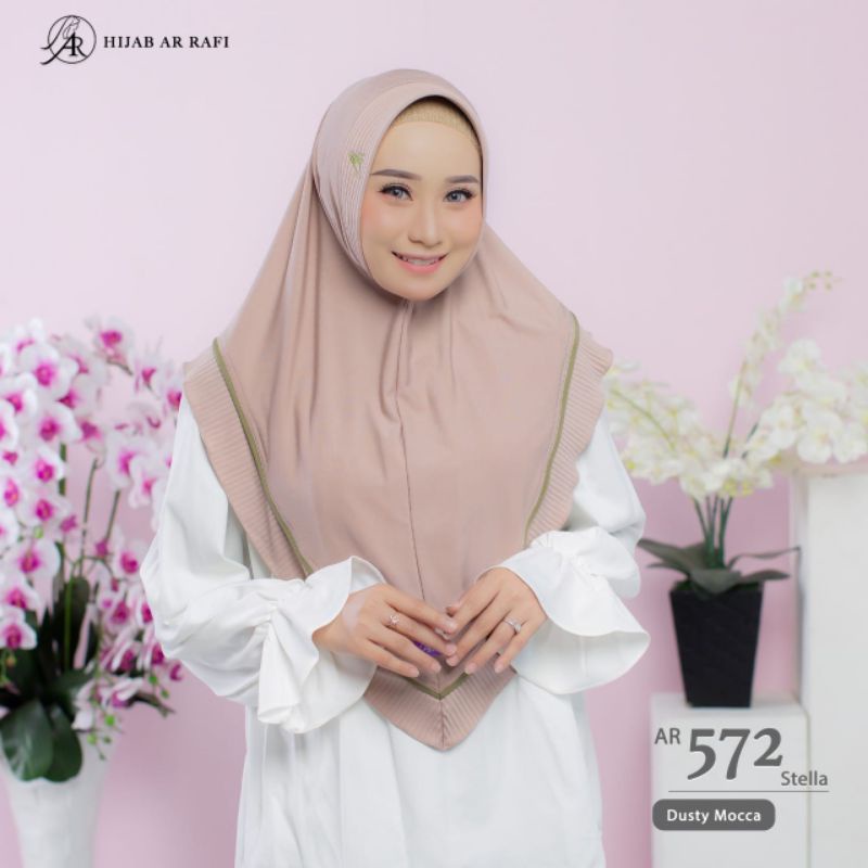 AR 572