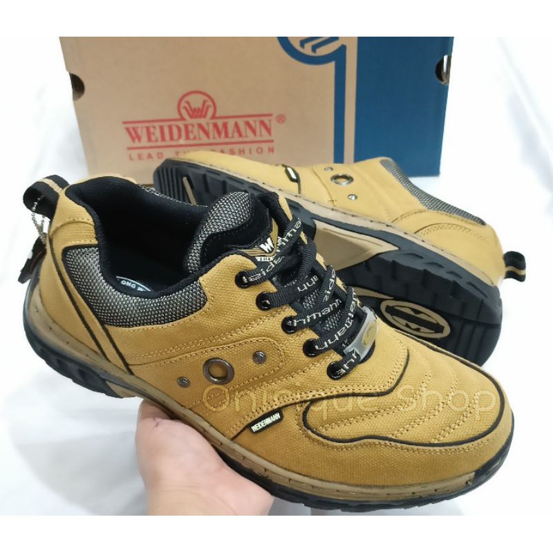 SEPATU WEIDENMANN COMMANDER 07