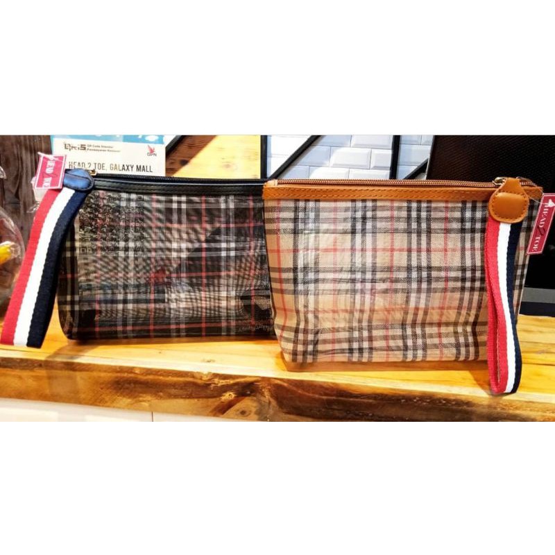 Tas kosmetik Burberry