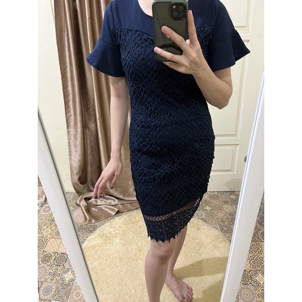 dress brukat
