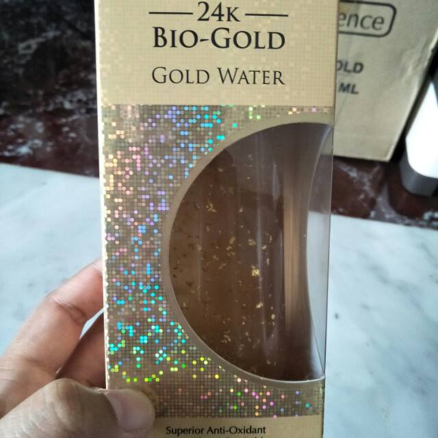 Gold woter