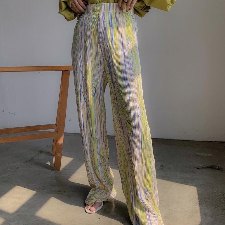 SRU.20Au22ᴬ • CANDY PLEATS