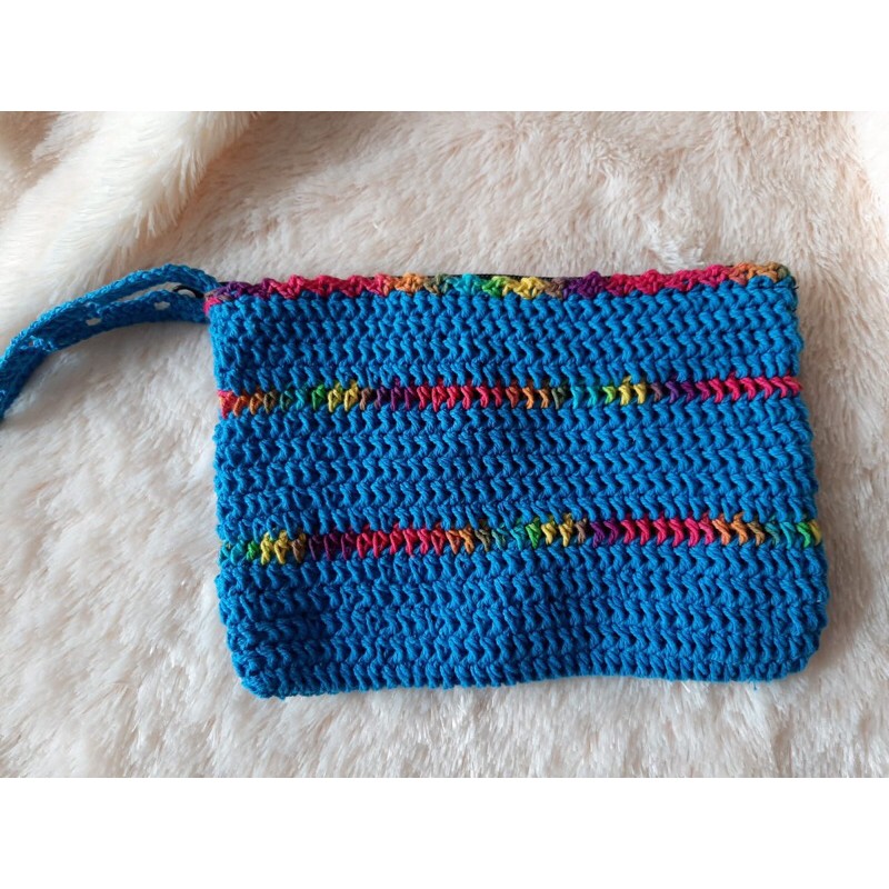 Dompet HP rajut tangan
