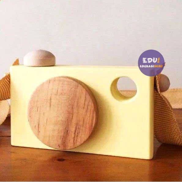 Kamera Kayu