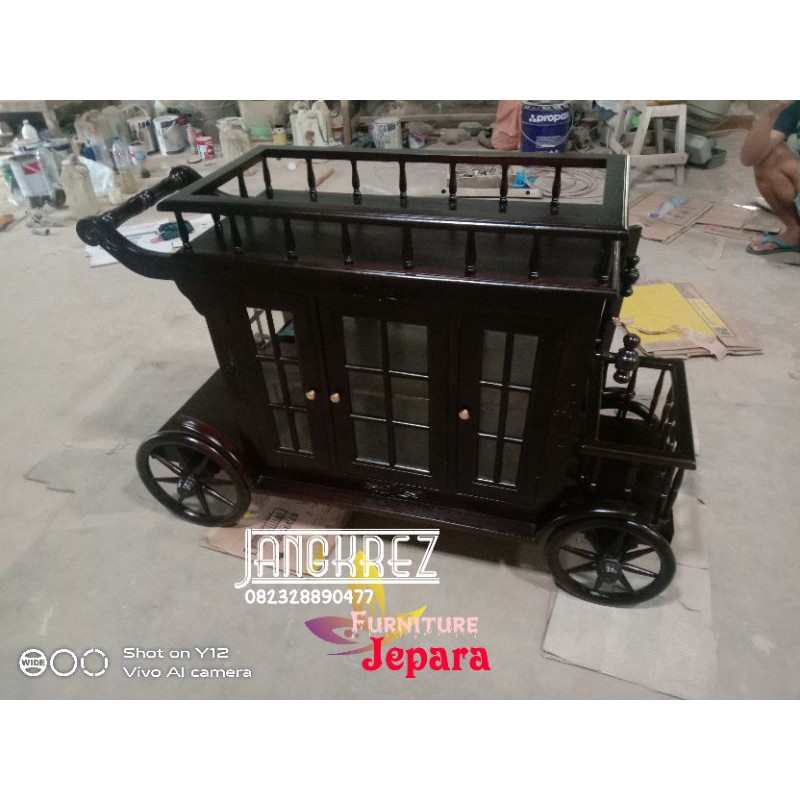 MEJA TROLI JATI