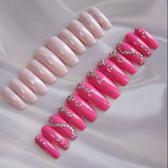 #0014 Press On Nails