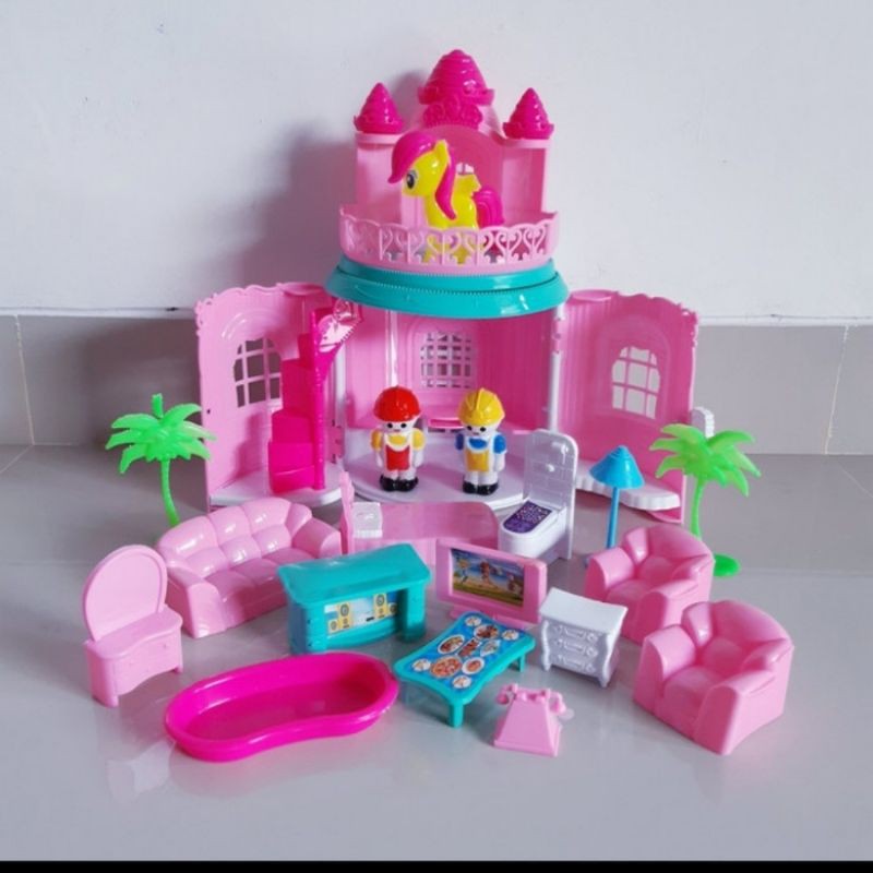 Mainan Rumah-Rumahan Castle Include Isi