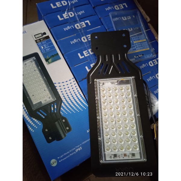 LAMPU PJU 50 WATT