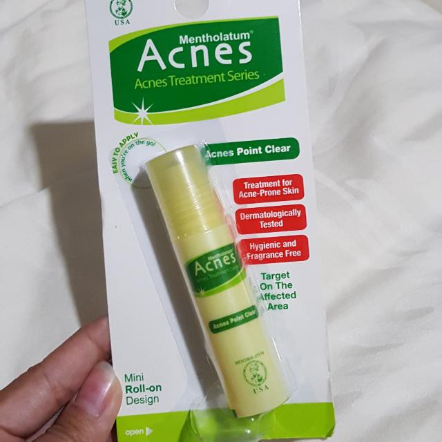 ACNES POINT CLEAR ROLL ON 9ML
