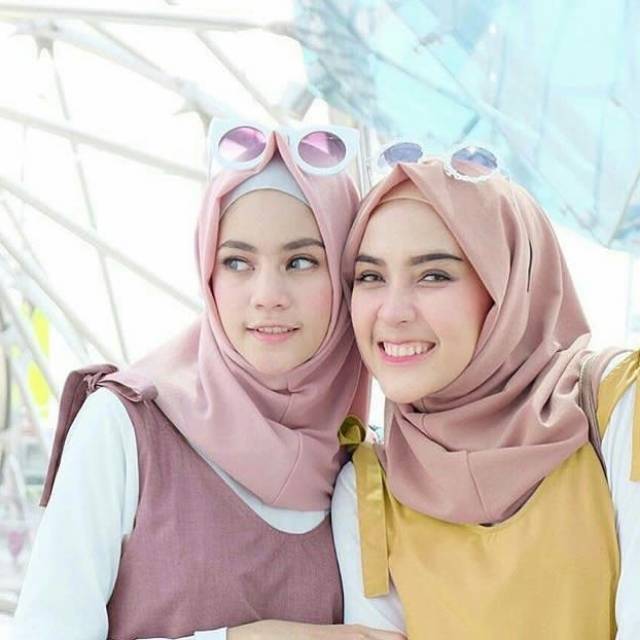 YANA INSTAN