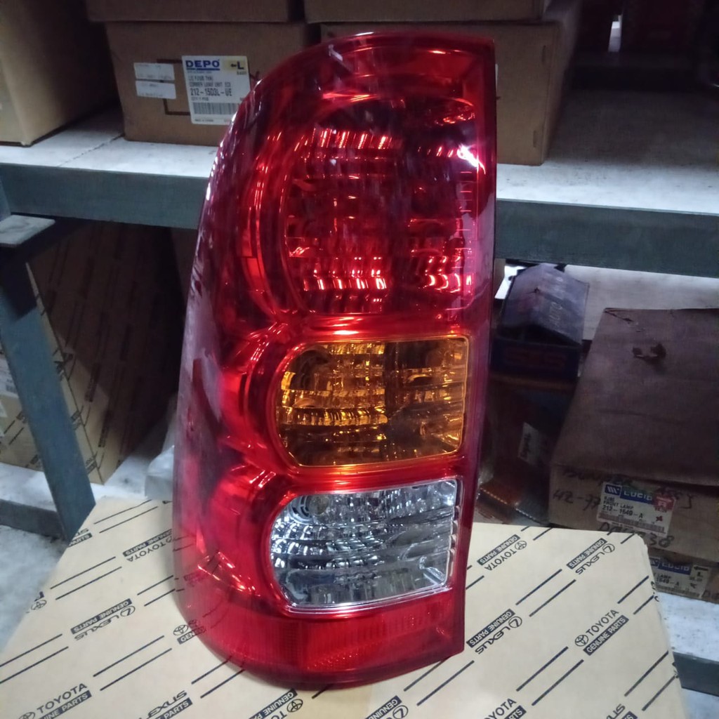 LAMP ASSY HILUX